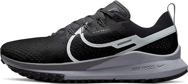 NIKE React Pegasus Trail 4