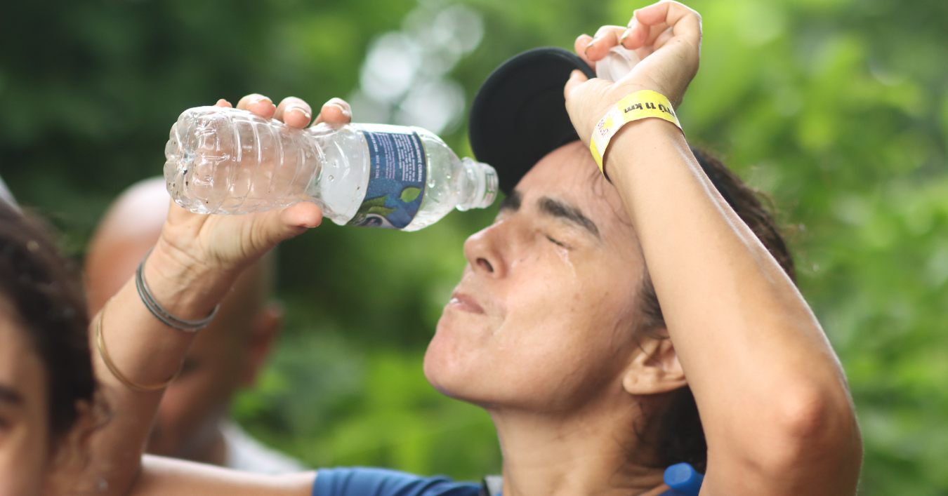 Corredora con calor en Trail Planta Cantú 2024
